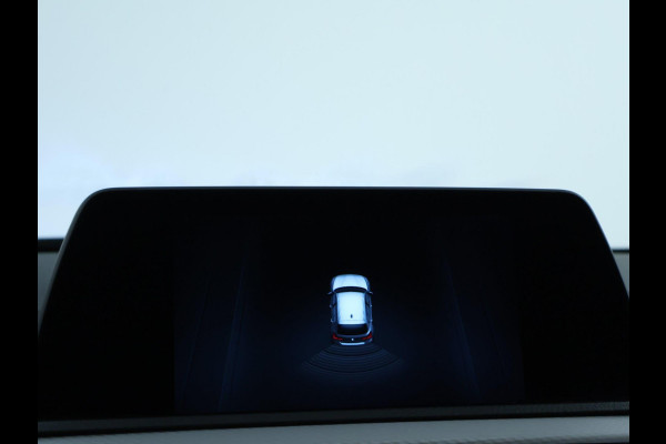 BMW 1-serie 116i High Executive Sport| M-pakket | Leer | 6 bak