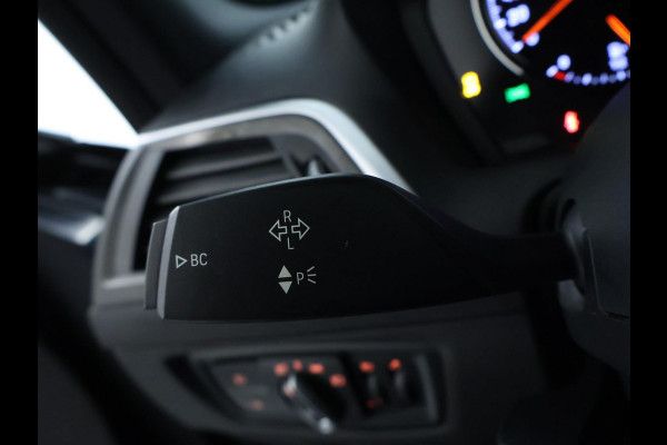 BMW 1-serie 116i High Executive Sport| M-pakket | Leer | 6 bak
