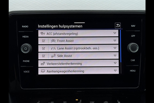 Volkswagen Passat Variant 1.4 TSI PHEV GTE | Trekhaak | Matrix LED | 360 cam | Massage | ACC | Stoelvw v+a | Head Up | Dodehoek