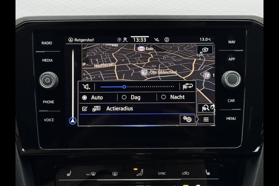 Volkswagen Passat Variant 1.4 TSI PHEV GTE | Trekhaak | Matrix LED | 360 cam | Massage | ACC | Stoelvw v+a | Head Up | Dodehoek