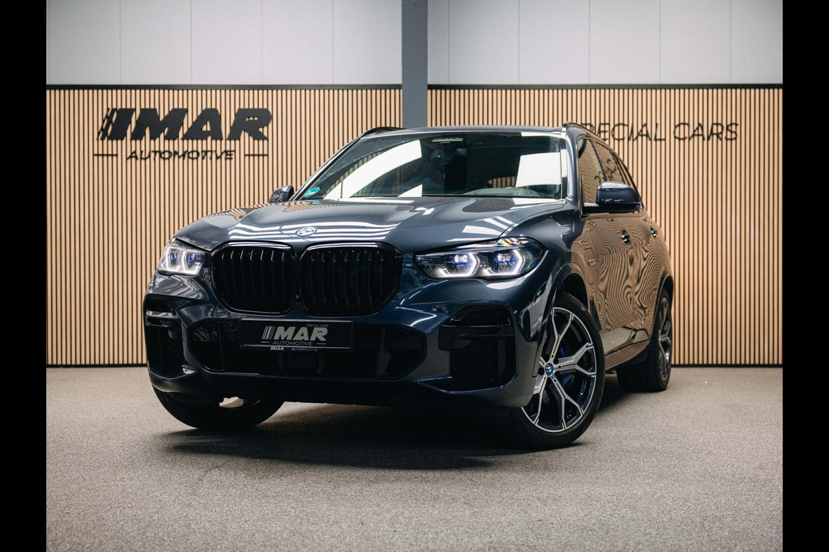 BMW X5 xDrive45e High Executive | M-sport | Luchtvering | Pano | Head-Up | Trekhaak | 360 camera |