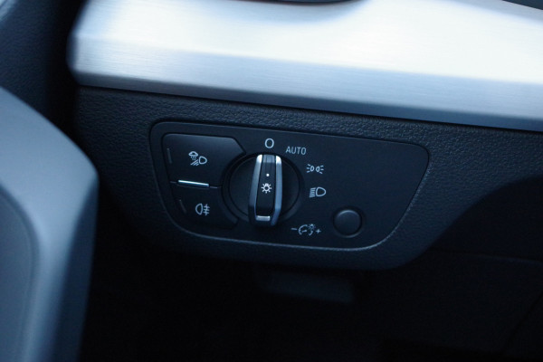 Audi Q5 50 TFSI e 300 PK Quattro S-Line Edition PHEV, Panoramadak, Adap. Cruise Control, Matrix-LED