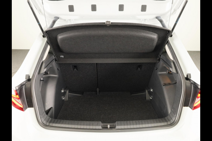 Škoda Fabia 1.0 TSI Business Edition 95pk | Parkeercamera | Verwarmbare voorstoelen | Navigatie via App | Verlengde garantie