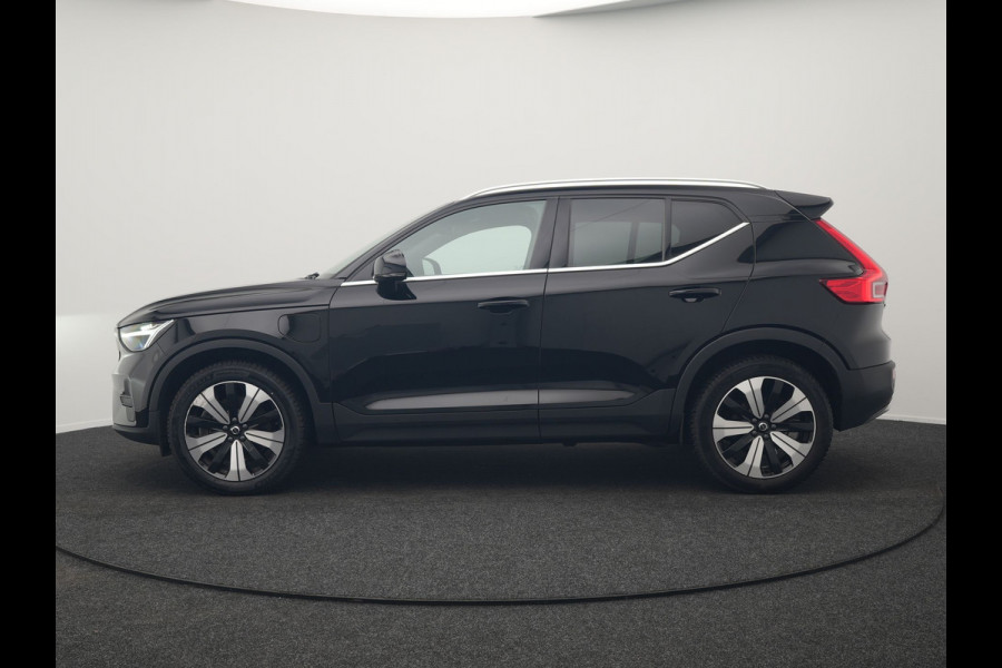 Volvo XC40 T4 Plus Bright Plug In Hybrid 211pk Dealer O.H. PHEV | Adaptive Cruise | Camera | Sportstoelen Memory & Verwarmd | Harman / Kardon | Stuur Verwarmd | Apple Carplay | Keyless | Navigatie | DAB |