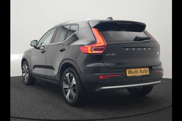 Volvo XC40 T4 Plus Bright Plug In Hybrid 211pk Dealer O.H. PHEV | Adaptive Cruise | Camera | Sportstoelen Memory & Verwarmd | Harman / Kardon | Stuur Verwarmd | Apple Carplay | Keyless | Navigatie | DAB |