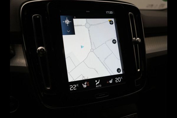 Volvo XC40 T4 Plus Bright Plug In Hybrid 211pk Dealer O.H. PHEV | Adaptive Cruise | Camera | Sportstoelen Memory & Verwarmd | Harman / Kardon | Stuur Verwarmd | Apple Carplay | Keyless | Navigatie | DAB |