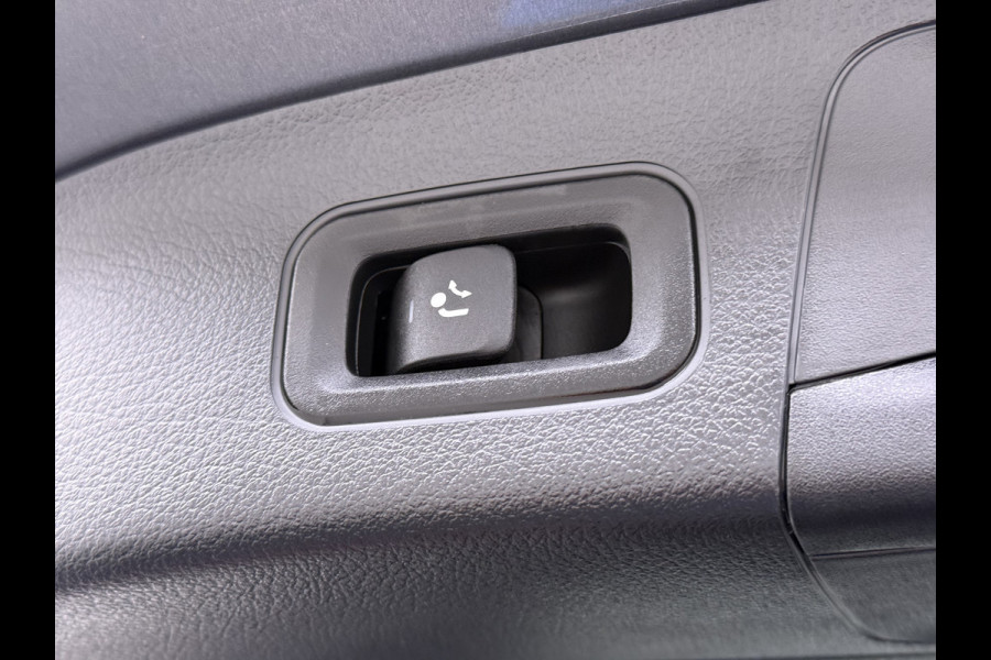 Mercedes-Benz GLA 250 e AMG line | Pano Trekhaak HUD Memory Multibeam Sound