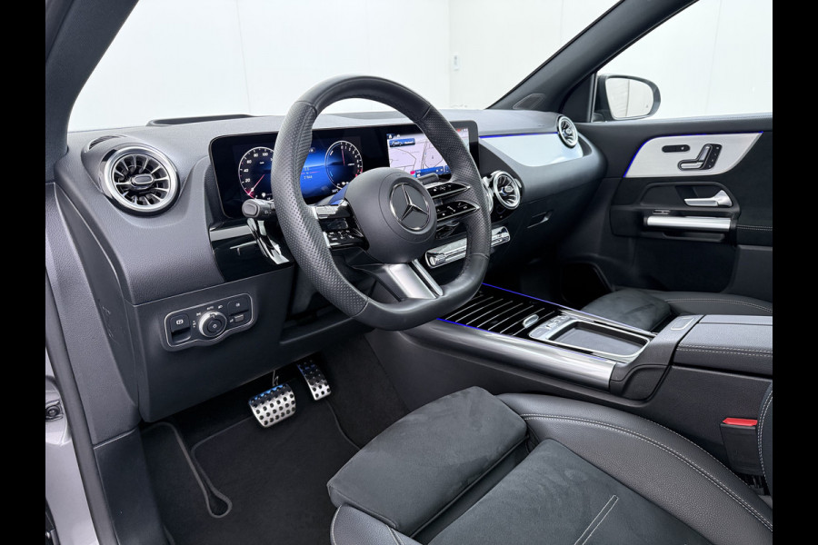 Mercedes-Benz GLA 250 e AMG line | Pano Trekhaak HUD Memory Multibeam Sound