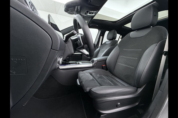 Mercedes-Benz GLA 250 e AMG line | Pano Trekhaak HUD Memory Multibeam Sound