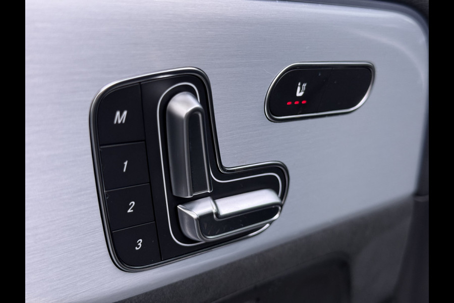 Mercedes-Benz GLA 250 e AMG line | Pano Trekhaak HUD Memory Multibeam Sound