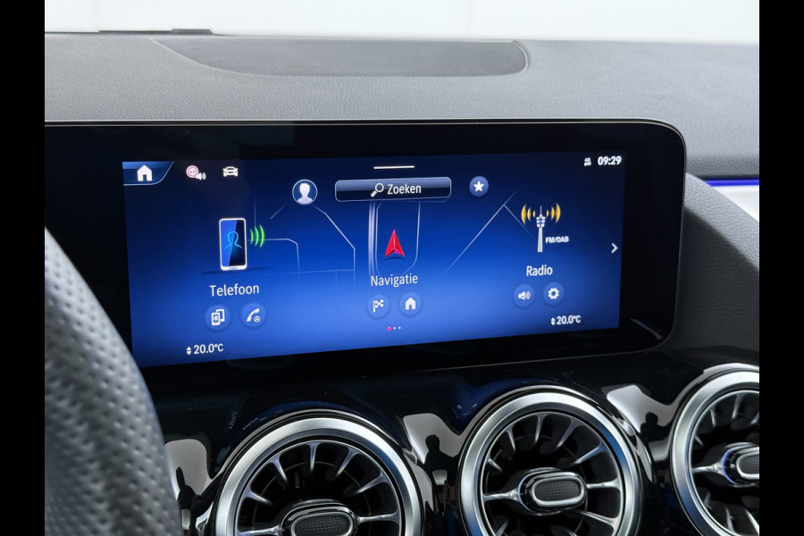 Mercedes-Benz GLA 250 e AMG line | Pano Trekhaak HUD Memory Multibeam Sound