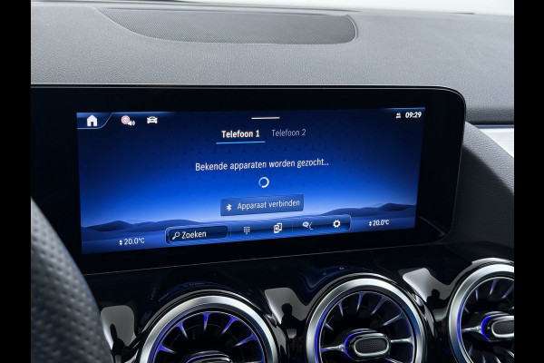 Mercedes-Benz GLA 250 e AMG line | Pano Trekhaak HUD Memory Multibeam Sound