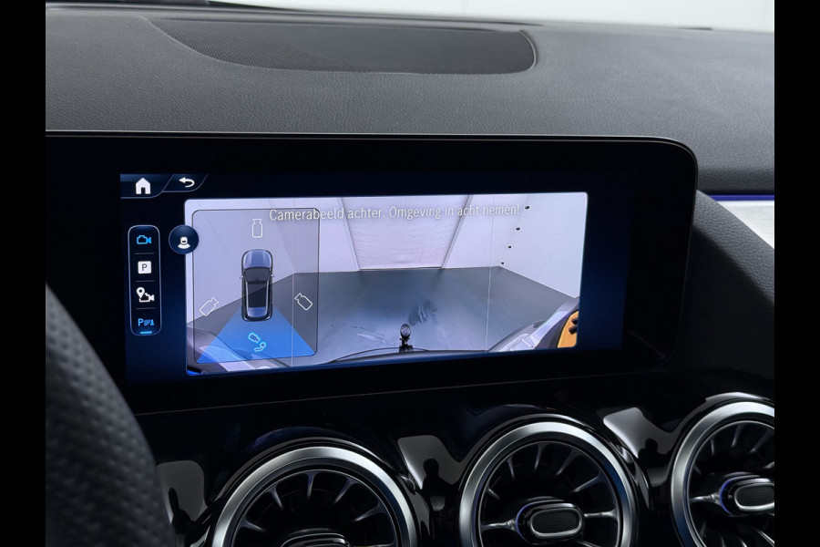 Mercedes-Benz GLA 250 e AMG line | Pano Trekhaak HUD Memory Multibeam Sound