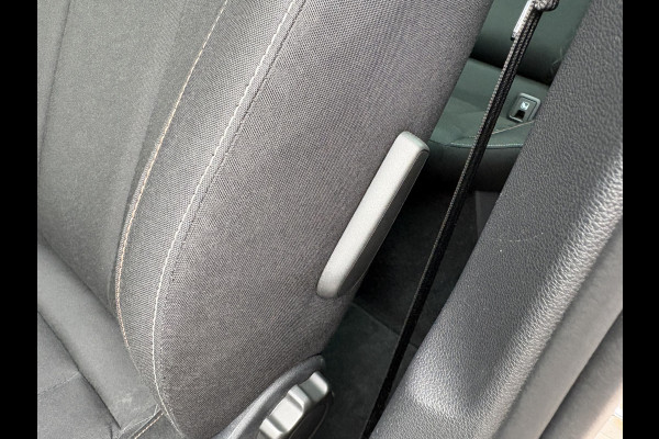 Škoda Kamiq 1.0 TSi 115pk Business Edition PANORAMADAK/VIRTUAL/CAMERA/PDC/19INCH/TREKHAAK