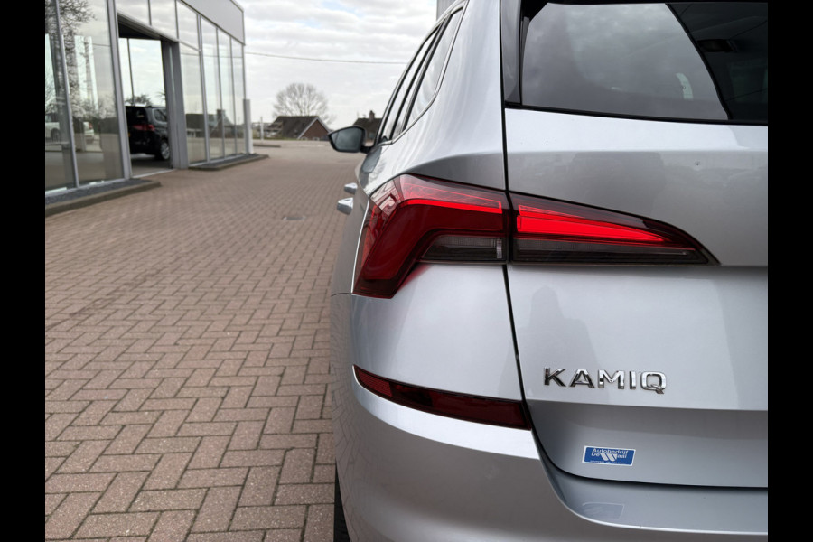Škoda Kamiq 1.0 TSi 115pk Business Edition PANORAMADAK/VIRTUAL/CAMERA/PDC/19INCH/TREKHAAK