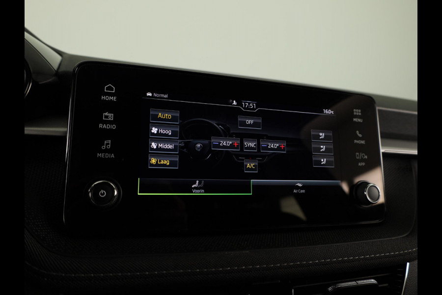 Škoda Fabia 1.0 TSI Business Edition 95pk | Parkeercamera | Verwarmbare voorstoelen | Navigatie via App | Verlengde garantie