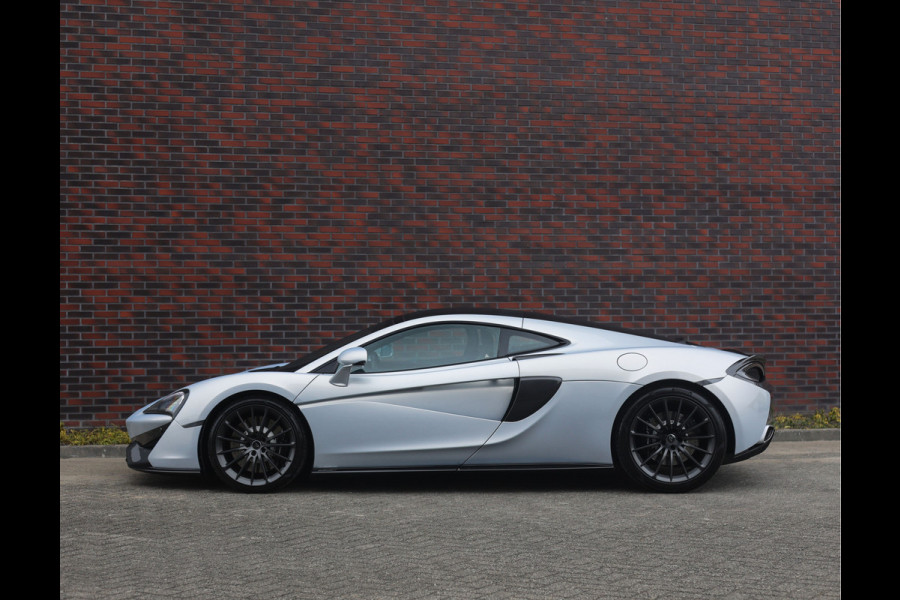 McLaren 570GT 3.8 | Lift - Pano - Bow&Wil