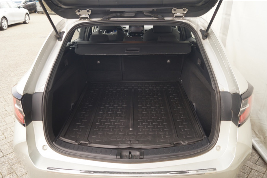 Toyota Corolla Touring Sports 1.8 Hybrid Dynamic -NAVI-ECC-