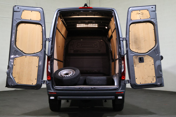 Mercedes-Benz Sprinter 317 CDI L2 H2 Automaat Navigatie Led