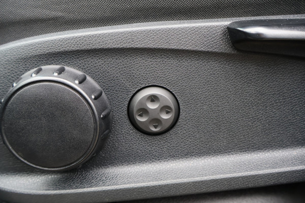 Mercedes-Benz Sprinter 317 CDI L2 H2 Automaat Navigatie Led