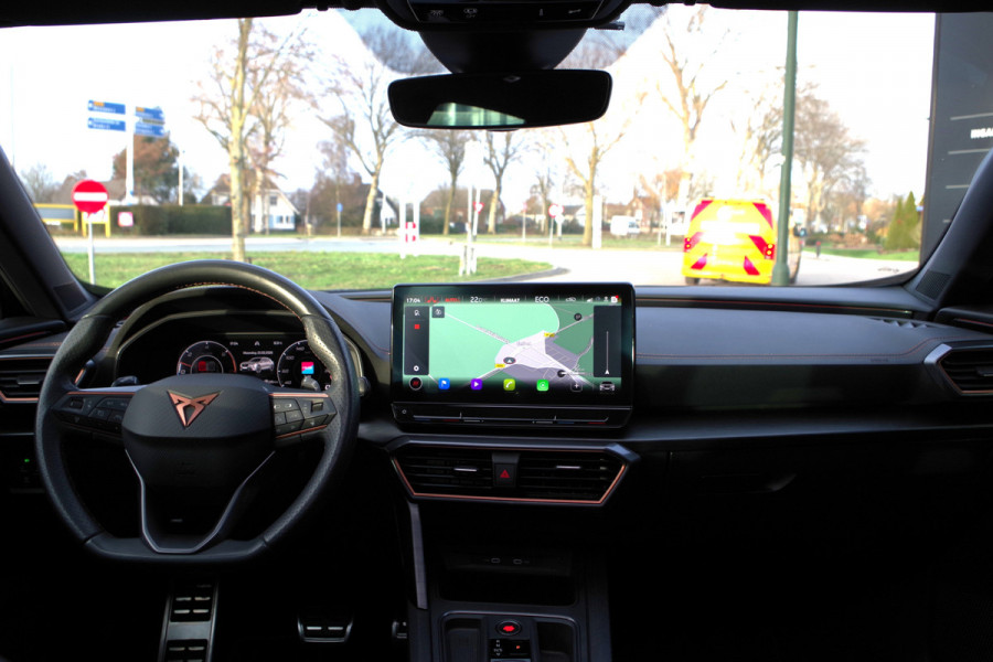 CUPRA Formentor 1.4 e-Hybrid 245 PK VZ Performance PHEV, Trekhaak, Panoramadak, Adap. Cruise Control, Matrix-LED