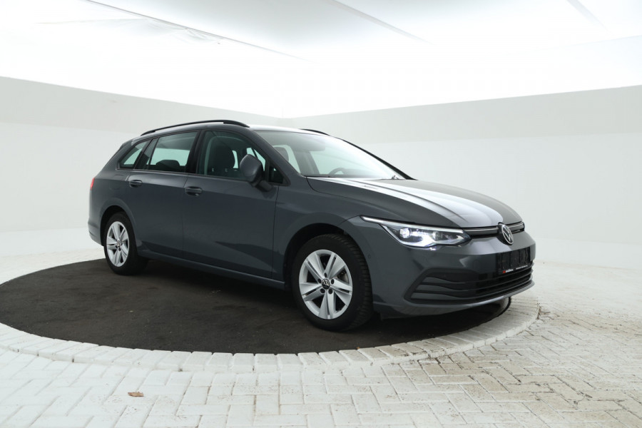 Volkswagen Golf Variant 1.0 eTSI Life Automaat, Navigatie, Digital Dash