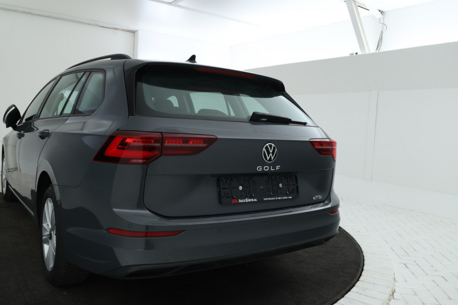 Volkswagen Golf Variant 1.0 eTSI Life Automaat, Navigatie, Digital Dash