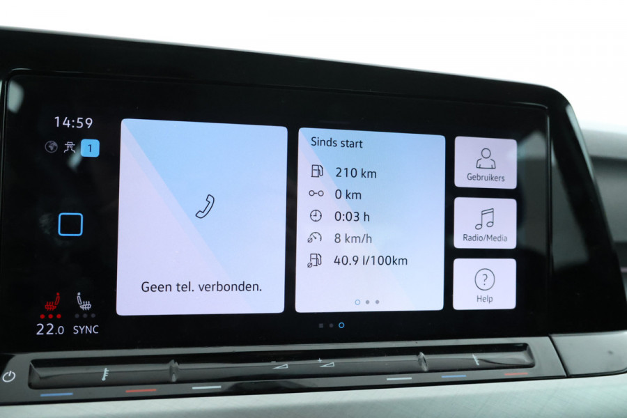 Volkswagen Golf Variant 1.0 eTSI Life Automaat, Navigatie, Digital Dash