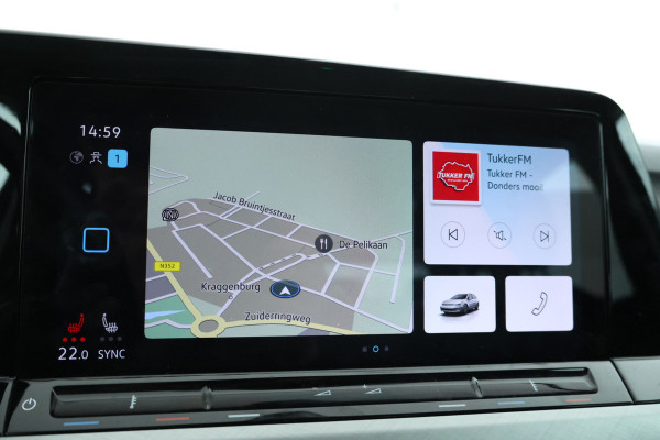 Volkswagen Golf Variant 1.0 eTSI Life Automaat, Navigatie, Digital Dash