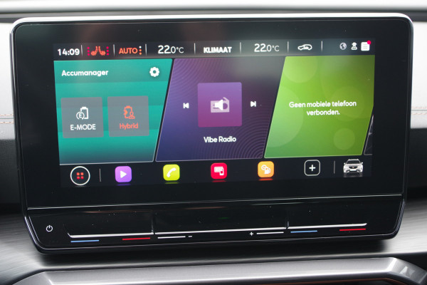 CUPRA Formentor 1.4 e-Hybrid 204 PK Adrenaline PHEV, Adap. Cruise Control, Camera, LED, Winterpakket