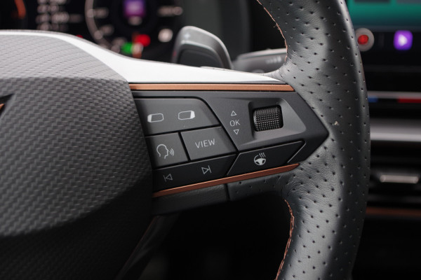 CUPRA Formentor 1.4 e-Hybrid 204 PK Adrenaline PHEV, Adap. Cruise Control, Camera, LED, Winterpakket