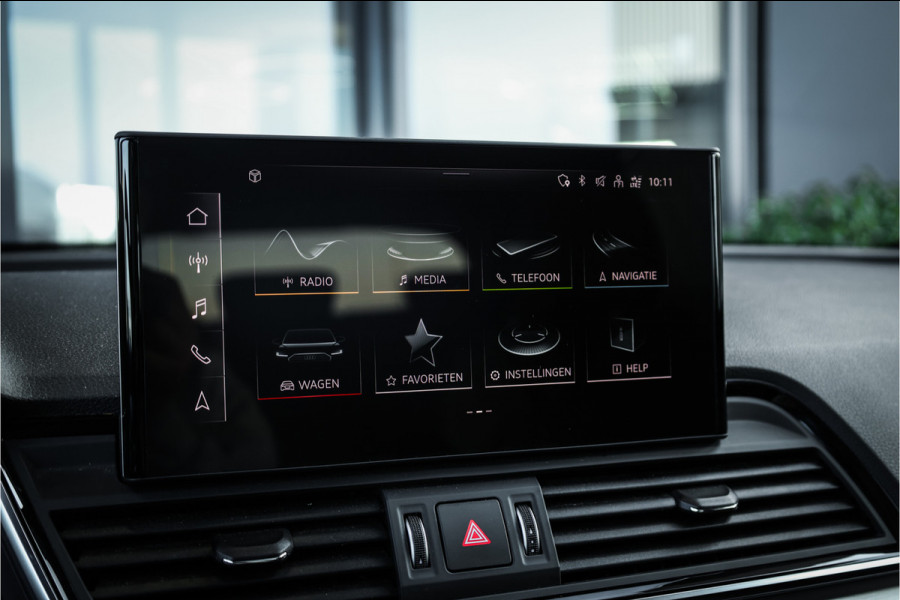 Audi Q5 50 TFSI e S edition - Panorama | Elek. Trekhaak | Stoelverwarming | Camera