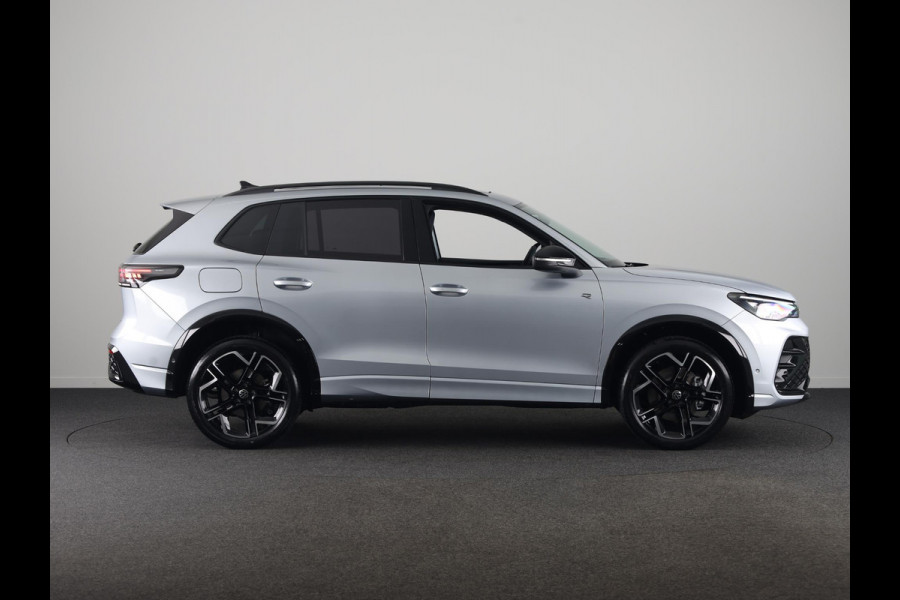 Volkswagen Tiguan R-Line Edition 1.5 eHybrid 150 kW / 204 PK SUV 6 v