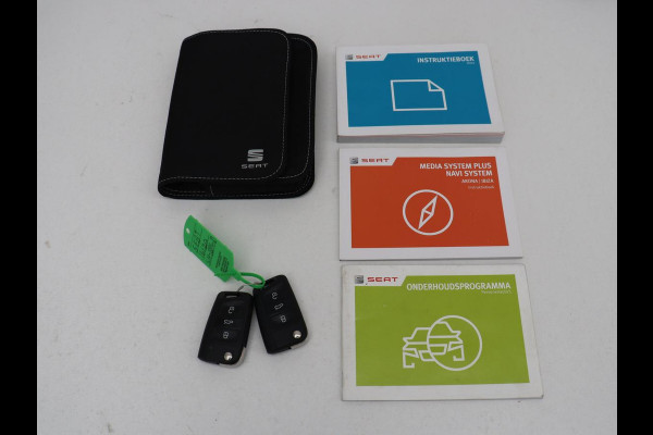 Seat Ibiza 1.5 TSI FR EVO Intens | Panoramadak | Adaptive cruise | Camera | Carplay | Full LED | 18'' | Climate control | Navigatie