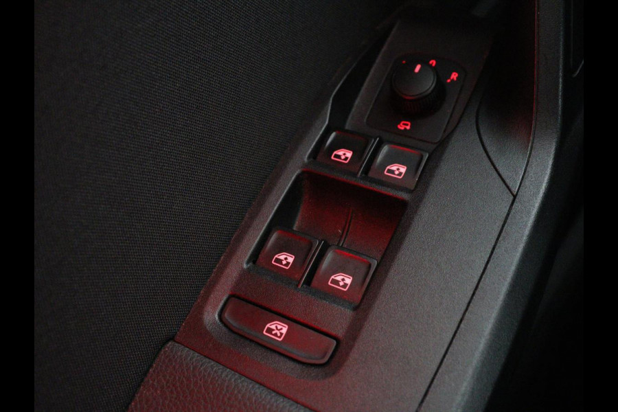 Seat Ibiza 1.5 TSI FR EVO Intens | Panoramadak | Adaptive cruise | Camera | Carplay | Full LED | 18'' | Climate control | Navigatie