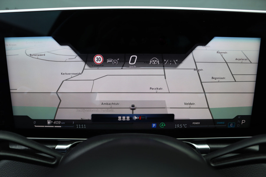 Mercedes-Benz S-Klasse 500 4MATIC Lang AMG Line Aut9 | Airmatic | Achterasbesturing | Distronic+ | Massage | Stoelventilatie | Burmester | Memory | Digital Light | HUD | Soft-Close |