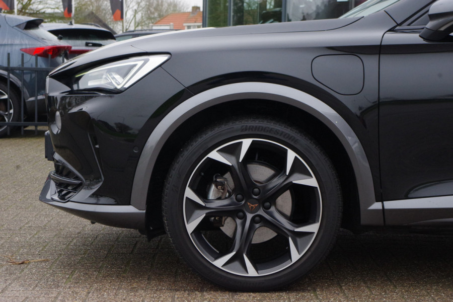 CUPRA Formentor 1.4 e-Hybrid 204 PK Adrenaline PHEV, LED, Kuipstoelen, Memory, Adap. Cruise Control, Camera
