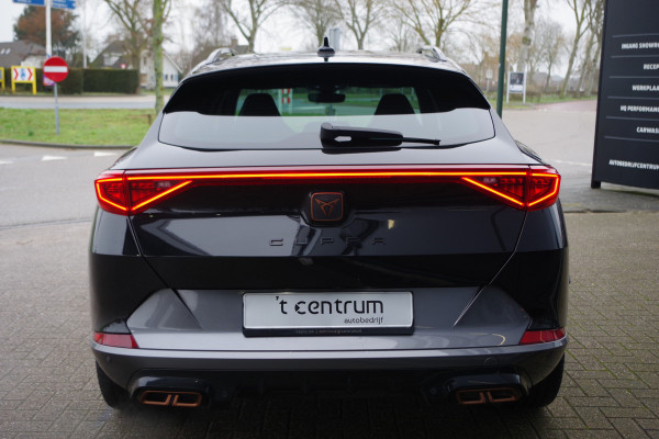 CUPRA Formentor 1.4 e-Hybrid 204 PK Adrenaline PHEV, LED, Kuipstoelen, Memory, Adap. Cruise Control, Camera