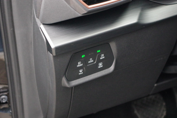 CUPRA Formentor 1.4 e-Hybrid 204 PK Adrenaline PHEV, LED, Kuipstoelen, Memory, Adap. Cruise Control, Camera