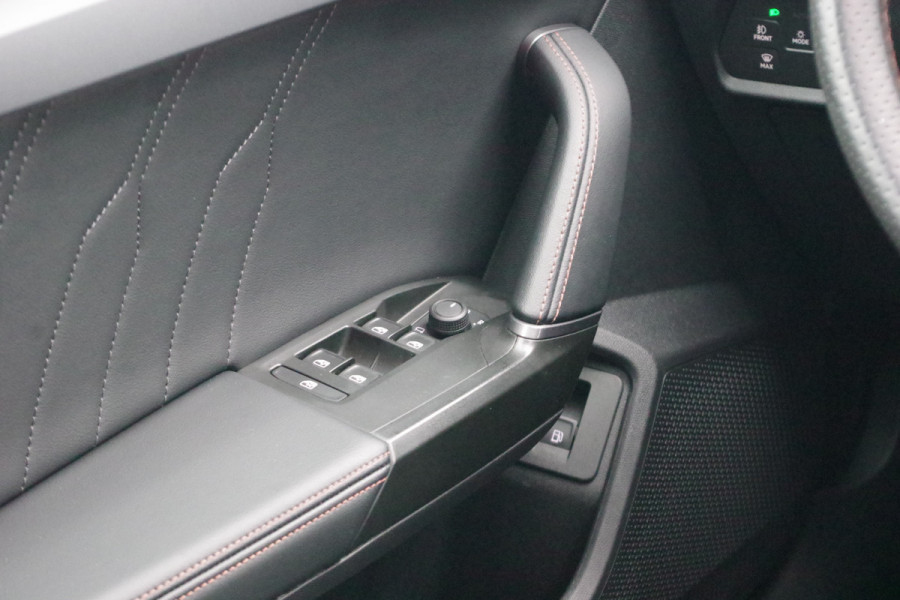 CUPRA Formentor 1.4 e-Hybrid 204 PK Adrenaline PHEV, LED, Kuipstoelen, Memory, Adap. Cruise Control, Camera