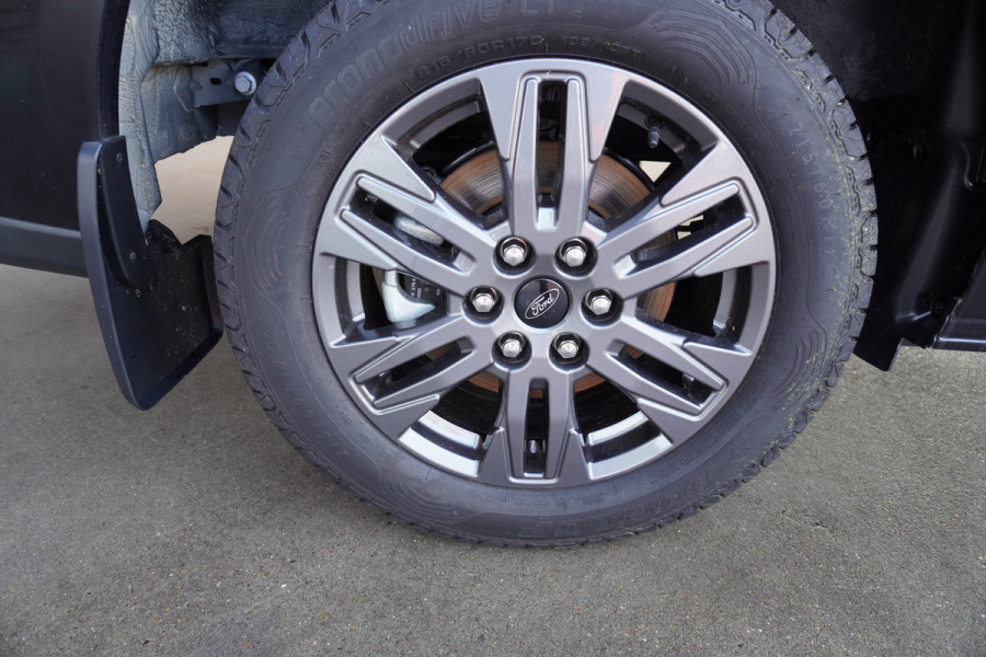 Ford Transit Custom 320L 2.0 TDCI 150PK L2H1 Trend Dubbelcabine Schuifdeur L/R Nr. V136 | Airco | Cruise | Navi | Camera | 17"LM velgen