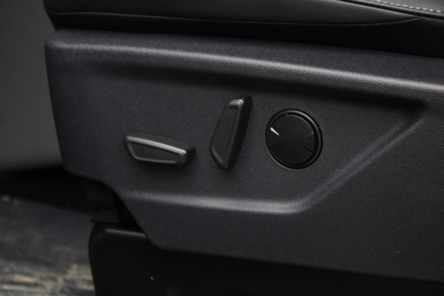 Ford Tourneo Custom 340 2.5 PHEV L2H1 Titanium X 232pk - 2x Schuif - ACC - 360 camera - Leder - Prijs excl. BTW - Rijklaar