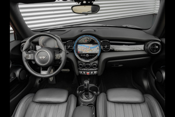 MINI Cabrio 2.0 John Cooper Works - Camera - Harman Kardon -Yours Leder - Head-Up - JCW