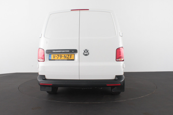 Volkswagen Transporter 2.0 TDI L1H1 28 > 110pk/Apple Carplay/Android Auto/parkeersensor achter...