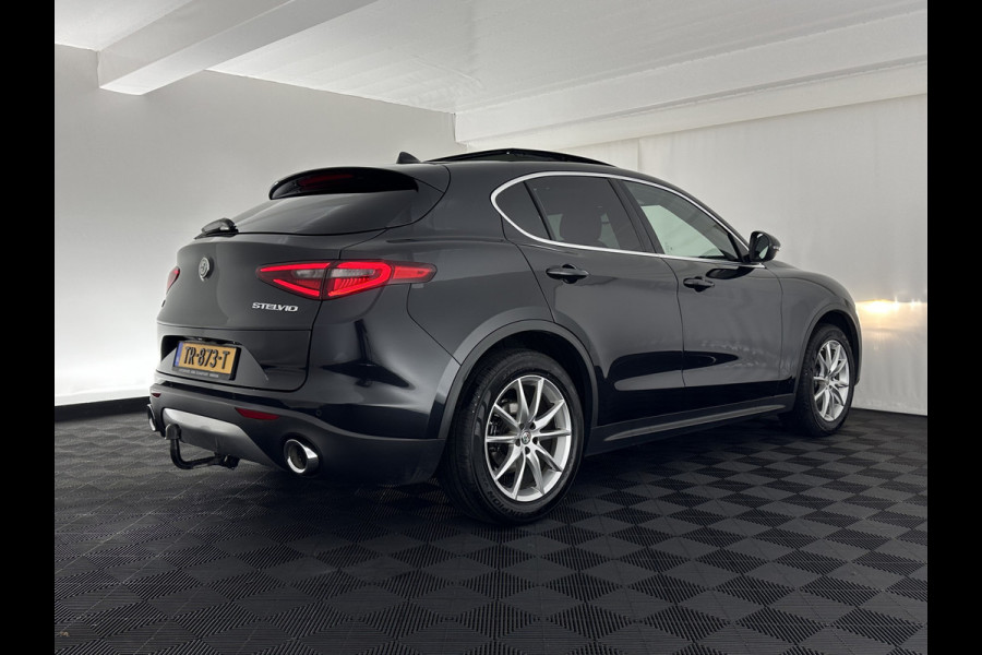 Alfa Romeo Stelvio 2.2d AWD Q4 Super Aut. *PANO | LEATHER | BI-XENON | MEMORY-PACK | HARMAN/KARDON | BLINDSPOT | CAMERA | DAB+ | NAVI-FULLMAP | HEATED-SPORTSEATS | ECC | ADAPTIVE-CRUISE | PDC | PRIVACYGLASS | TOWBAR | 19"ALU*