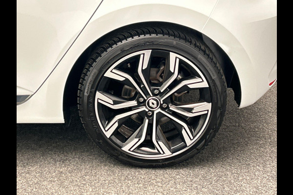 Renault Clio 1.6 E-Tech Hybrid 140 Intens | Origineel Nederlands | Lane Assist Carplay 360 Camera Cruise Climate Control