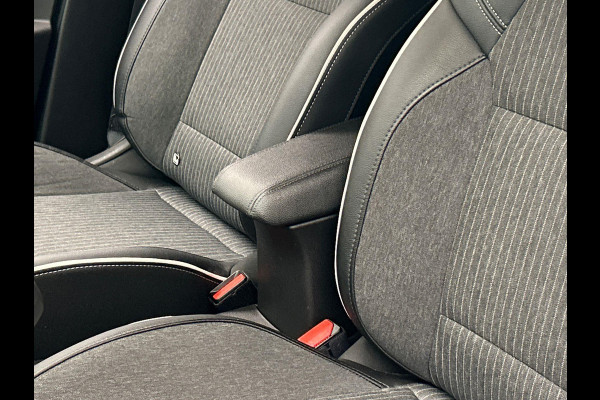 Renault Clio 1.6 E-Tech Hybrid 140 Intens | Origineel Nederlands | Lane Assist Carplay 360 Camera Cruise Climate Control