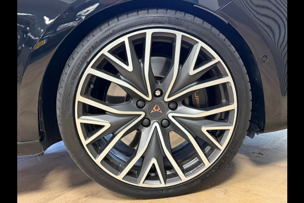 CUPRA Leon 2.0 Business 301 PK AUT. PANORAMADAK MEMORY VIRTUAL COCKPIT XENON APPLE CARPLAY CAMERA KEYLESS-GO CRUISE AIRCO