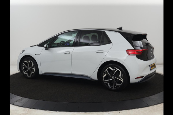Volkswagen ID.3 First Plus 58 kWh | SOH 90% | Stoel & stuurverwarming | Camera | Adaptive cruise | Sfeerverlichting | Carplay | Navigatie | Keyless | Matrix LED