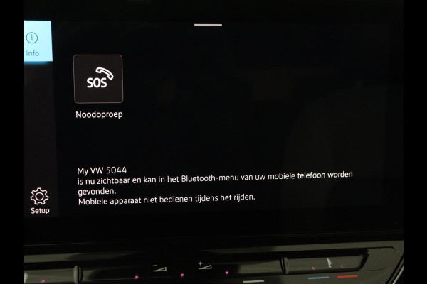 Volkswagen ID.3 First Plus 58 kWh | SOH 90% | Stoel & stuurverwarming | Camera | Adaptive cruise | Sfeerverlichting | Carplay | Navigatie | Keyless | Matrix LED